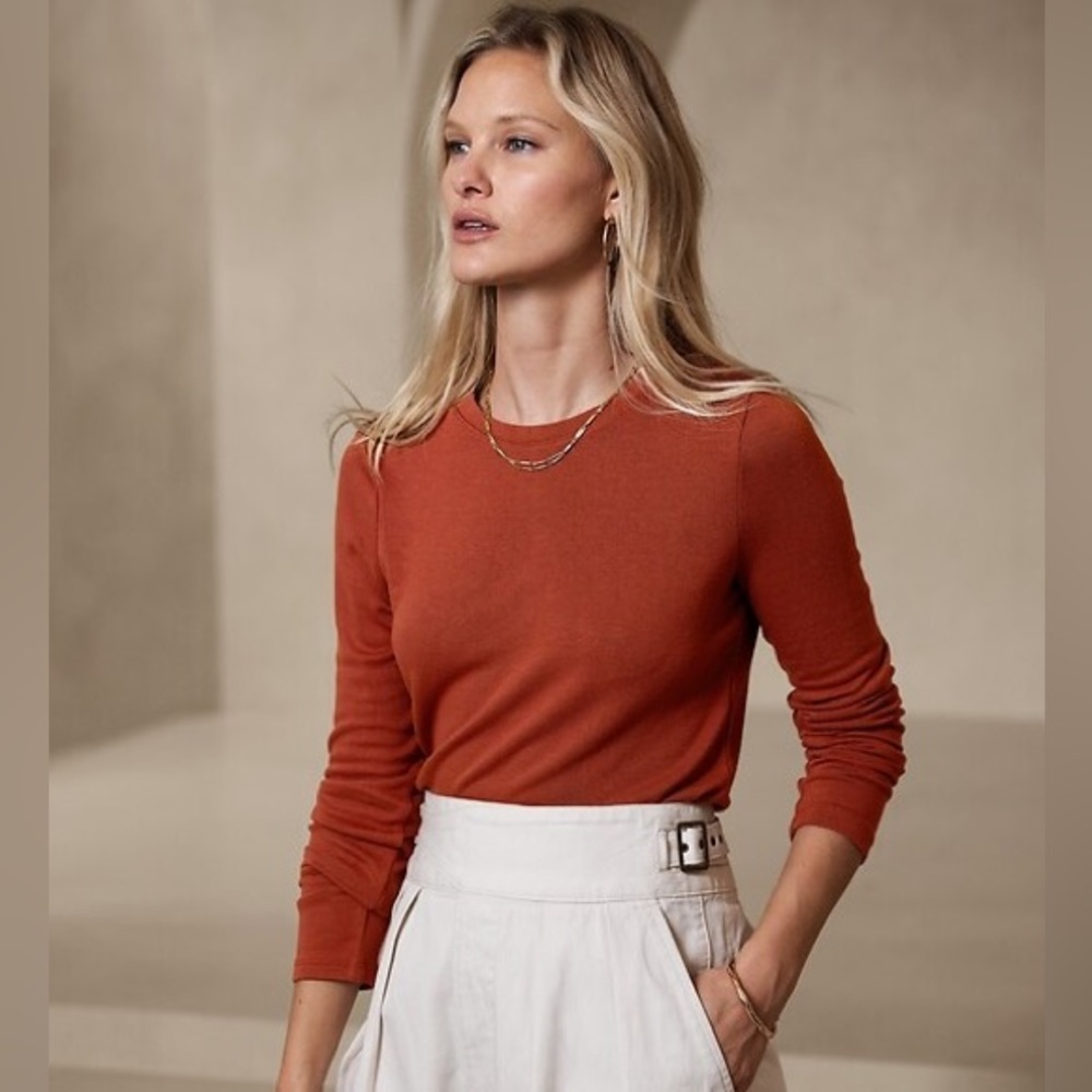 Banana Republic Soft Luxe Longsleeve Sweater Womens XS Lightweight Crewneck Rust